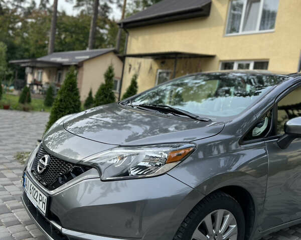 Сірий Ніссан Ноут, об'ємом двигуна 1.6 л та пробігом 840 тис. км за 8500 $, фото 1 на Automoto.ua