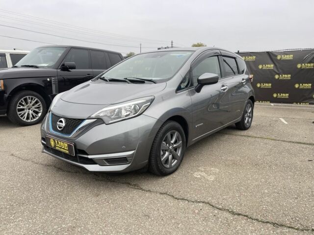 Серый Ниссан Ноут, объемом двигателя 1.2 л и пробегом 48 тыс. км за 13700 $, фото 1 на Automoto.ua