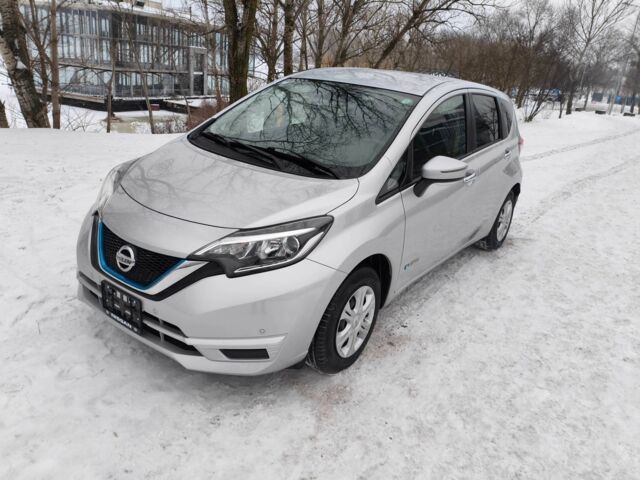 Сірий Ніссан Ноут, об'ємом двигуна 1.2 л та пробігом 67 тис. км за 11900 $, фото 1 на Automoto.ua