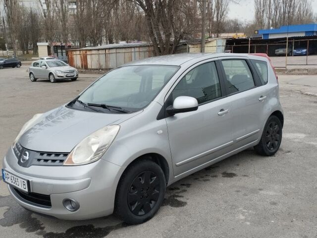 Сірий Ніссан Ноут, об'ємом двигуна 1.4 л та пробігом 231 тис. км за 5500 $, фото 1 на Automoto.ua