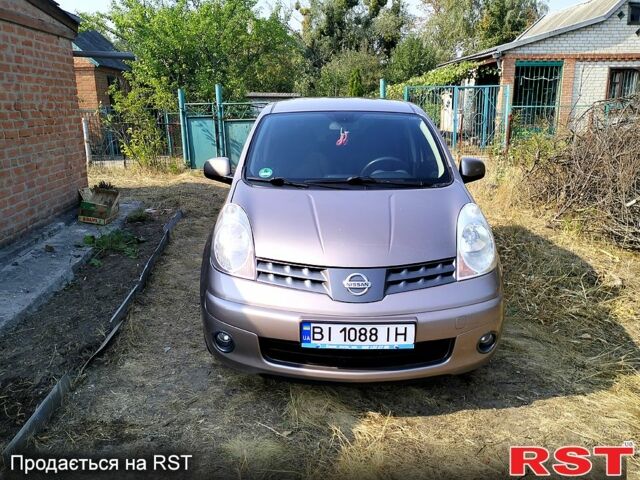 Серый Ниссан Ноут, объемом двигателя 1.4 л и пробегом 0 тыс. км за 5200 $, фото 1 на Automoto.ua