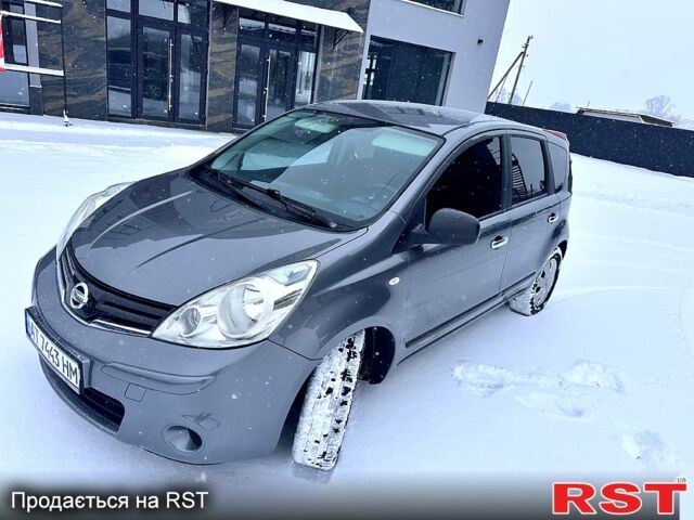 Сірий Ніссан Ноут, об'ємом двигуна 1.4 л та пробігом 24900 тис. км за 5200 $, фото 1 на Automoto.ua
