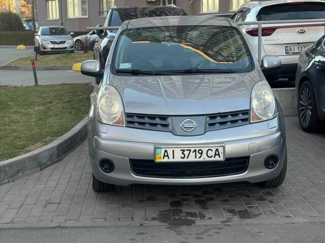 Сірий Ніссан Ноут, об'ємом двигуна 1.4 л та пробігом 280 тис. км за 3700 $, фото 1 на Automoto.ua