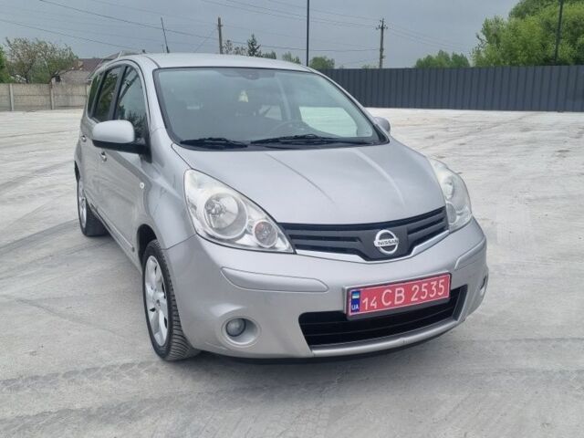 Сірий Ніссан Ноут, об'ємом двигуна 0 л та пробігом 172 тис. км за 6700 $, фото 1 на Automoto.ua