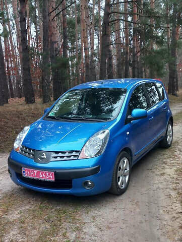 Синий Ниссан Ноут, объемом двигателя 1.6 л и пробегом 187 тыс. км за 6850 $, фото 1 на Automoto.ua