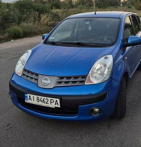 Синій Ніссан Ноут, об'ємом двигуна 1.6 л та пробігом 196 тис. км за 5900 $, фото 1 на Automoto.ua