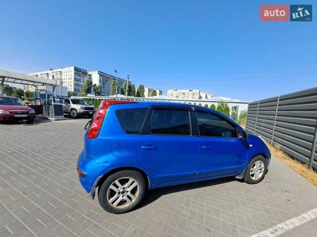 Синий Ниссан Ноут, объемом двигателя 1.6 л и пробегом 207 тыс. км за 5100 $, фото 1 на Automoto.ua