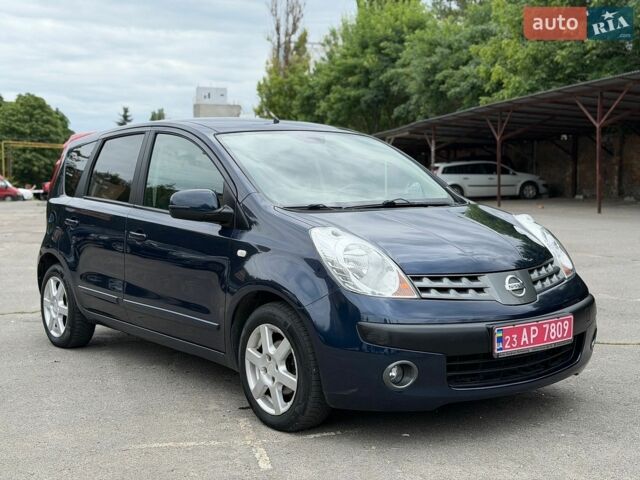 Синій Ніссан Ноут, об'ємом двигуна 1.6 л та пробігом 206 тис. км за 6500 $, фото 1 на Automoto.ua