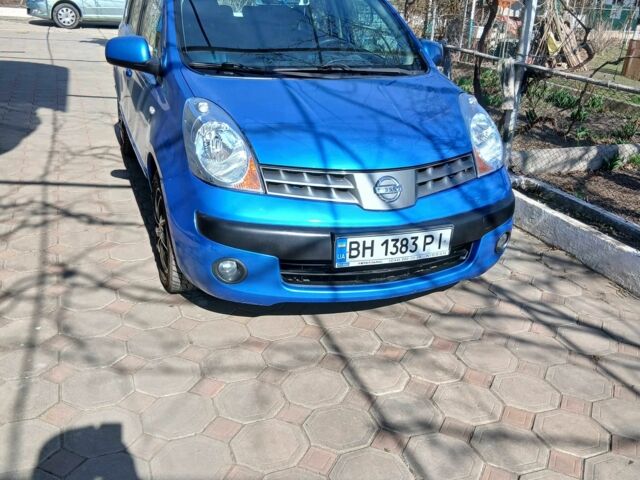 Синій Ніссан Ноут, об'ємом двигуна 1.4 л та пробігом 210 тис. км за 4649 $, фото 1 на Automoto.ua