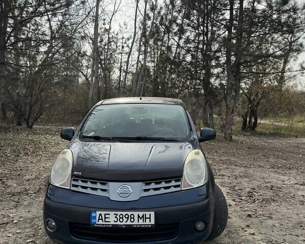 Синий Ниссан Ноут, объемом двигателя 1.6 л и пробегом 210 тыс. км за 5300 $, фото 1 на Automoto.ua