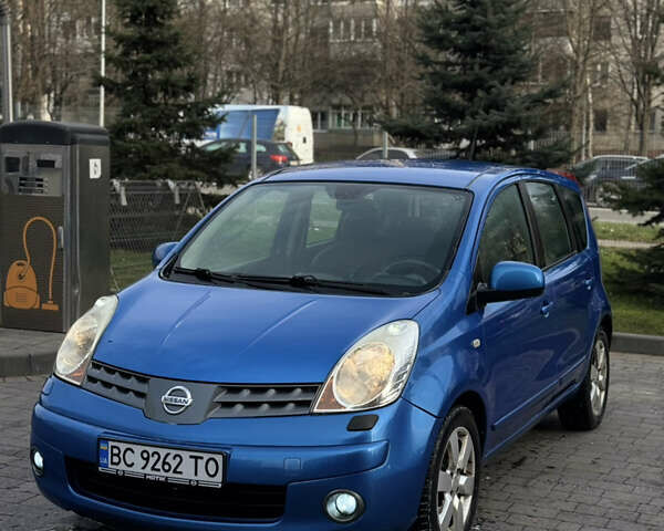 Синий Ниссан Ноут, объемом двигателя 1.6 л и пробегом 183 тыс. км за 6400 $, фото 1 на Automoto.ua