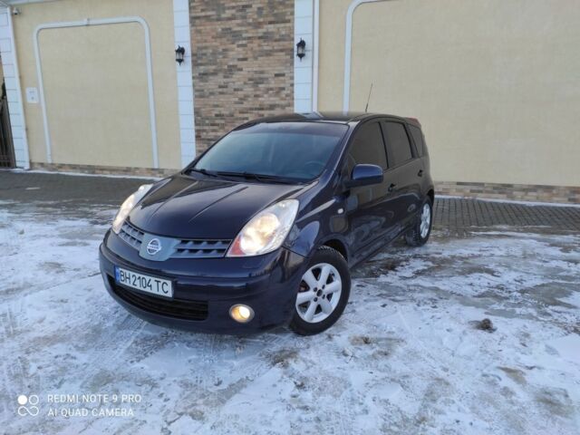 Синій Ніссан Ноут, об'ємом двигуна 1.6 л та пробігом 222 тис. км за 5500 $, фото 1 на Automoto.ua