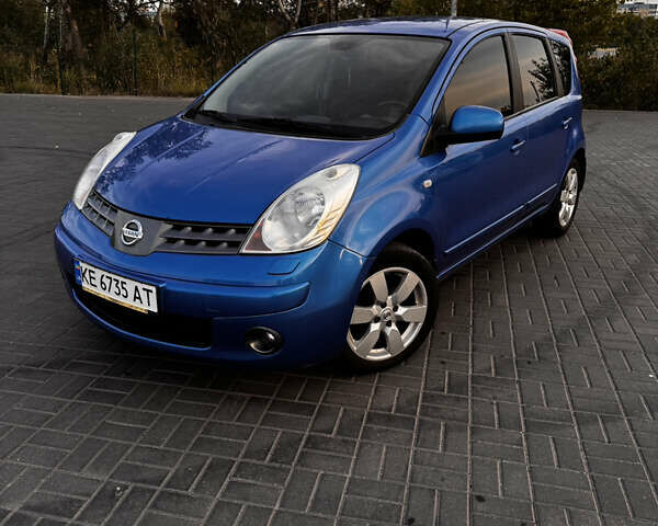 Синий Ниссан Ноут, объемом двигателя 1.6 л и пробегом 221 тыс. км за 5999 $, фото 1 на Automoto.ua