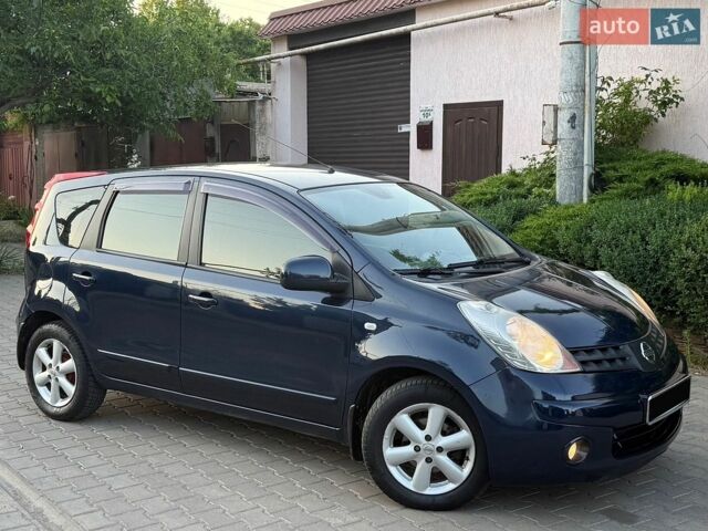 Синій Ніссан Ноут, об'ємом двигуна 1.6 л та пробігом 195 тис. км за 6650 $, фото 1 на Automoto.ua