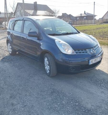 Синій Ніссан Ноут, об'ємом двигуна 1.39 л та пробігом 240 тис. км за 3200 $, фото 1 на Automoto.ua