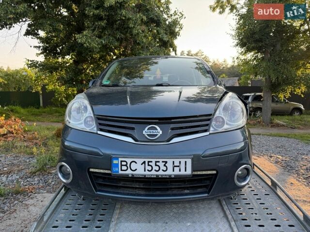 Синій Ніссан Ноут, об'ємом двигуна 1.5 л та пробігом 200 тис. км за 1999 $, фото 1 на Automoto.ua