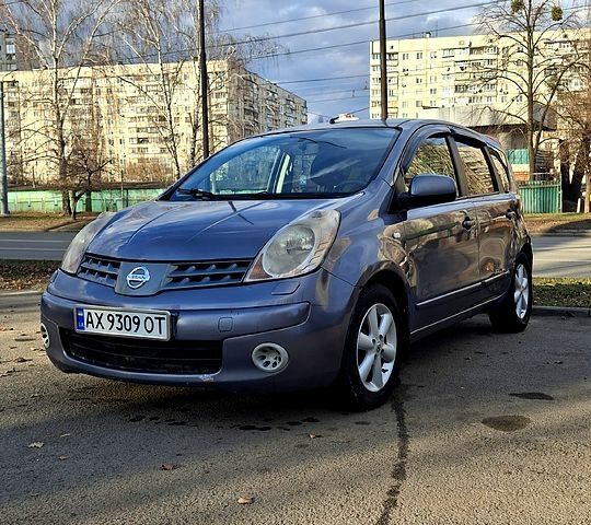 Синий Ниссан Ноут, объемом двигателя 1.4 л и пробегом 320 тыс. км за 3800 $, фото 1 на Automoto.ua