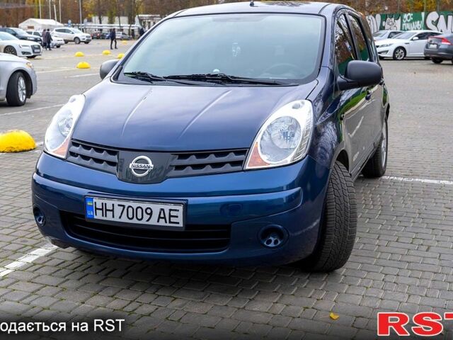 Синий Ниссан Ноут, объемом двигателя 1.4 л и пробегом 219 тыс. км за 5000 $, фото 1 на Automoto.ua