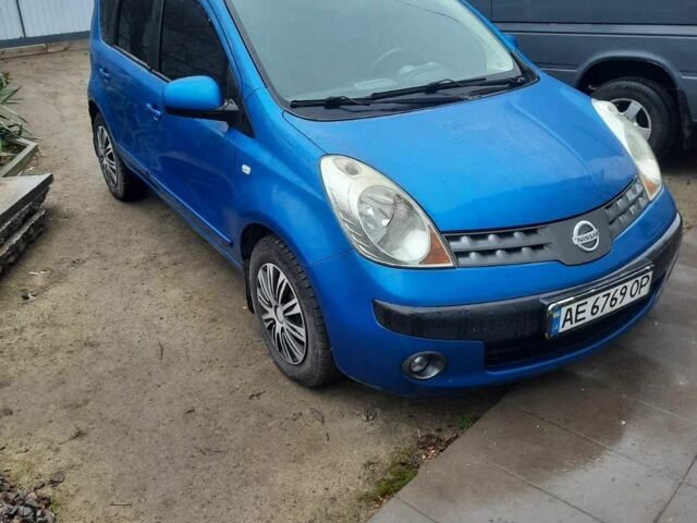 Синий Ниссан Ноут, объемом двигателя 1.5 л и пробегом 290 тыс. км за 4500 $, фото 1 на Automoto.ua