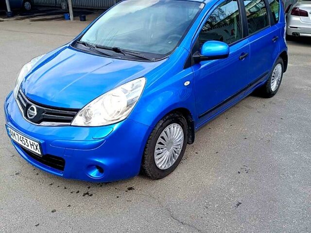Синій Ніссан Ноут, об'ємом двигуна 1.4 л та пробігом 253 тис. км за 5700 $, фото 1 на Automoto.ua