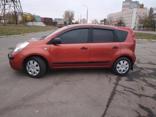 Ніссан Ноут 2006 у Києві на Automoto.ua Помаранчевий Ніссан Ноут, об'ємом двигуна 1.4 л та пробігом 167 тис. км за 5500 $, фото 1 на Automoto.ua