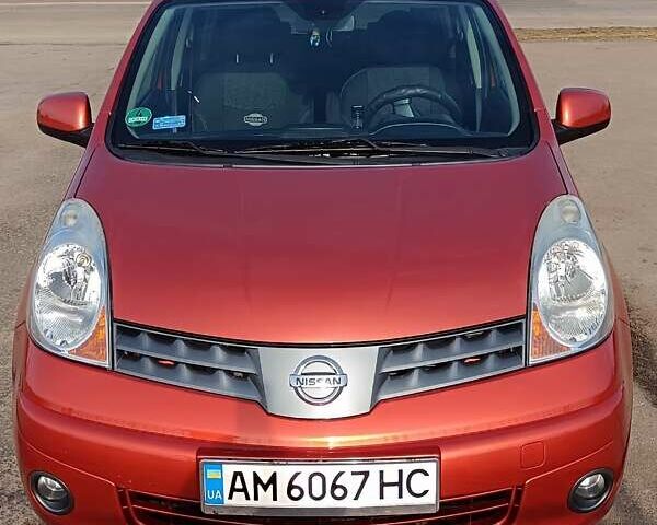 Помаранчевий Ніссан Ноут, об'ємом двигуна 1.6 л та пробігом 227 тис. км за 6400 $, фото 1 на Automoto.ua
