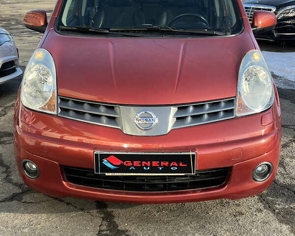 Оранжевый Ниссан Ноут, объемом двигателя 1.6 л и пробегом 125 тыс. км за 6999 $, фото 1 на Automoto.ua