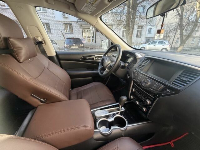 Білий Ніссан Патфайндер, об'ємом двигуна 3.5 л та пробігом 147 тис. км за 13300 $, фото 1 на Automoto.ua