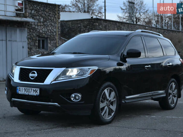 Черный Ниссан Патфайндер, объемом двигателя 3.5 л и пробегом 245 тыс. км за 12900 $, фото 1 на Automoto.ua