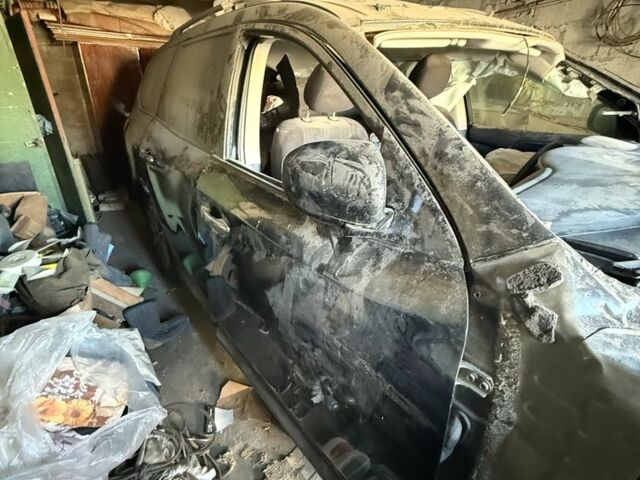 Черный Ниссан Патфайндер, объемом двигателя 3.6 л и пробегом 60 тыс. км за 3500 $, фото 1 на Automoto.ua