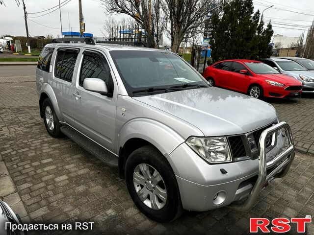 Ниссан Патфайндер, объемом двигателя 4 л и пробегом 270 тыс. км за 9800 $, фото 1 на Automoto.ua
