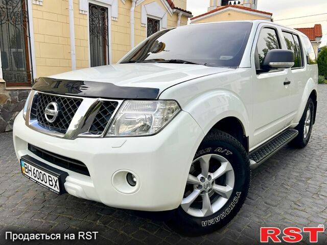 Ниссан Патфайндер, объемом двигателя 2.5 л и пробегом 83 тыс. км за 15800 $, фото 1 на Automoto.ua
