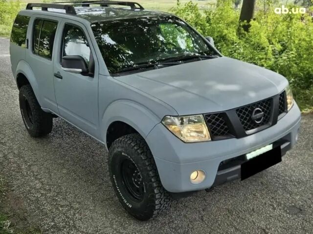 Ниссан Патфайндер 2008 в Киеве на Automoto.ua Серый Ниссан Патфайндер, объемом двигателя 0 л и пробегом 225 тыс. км за 3500 $, фото 1 на Automoto.ua