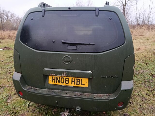 Зеленый Ниссан Патфайндер, объемом двигателя 2 л и пробегом 158 тыс. км за 5200 $, фото 1 на Automoto.ua