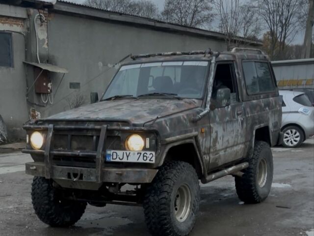 Бежевый Ниссан Патрол, объемом двигателя 2.8 л и пробегом 200 тыс. км за 3000 $, фото 1 на Automoto.ua