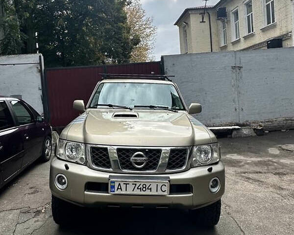 Ниссан Патрол, объемом двигателя 3 л и пробегом 467 тыс. км за 16400 $, фото 1 на Automoto.ua