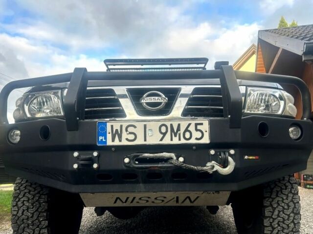 Серый Ниссан Патрол, объемом двигателя 0 л и пробегом 320 тыс. км за 2950 $, фото 1 на Automoto.ua