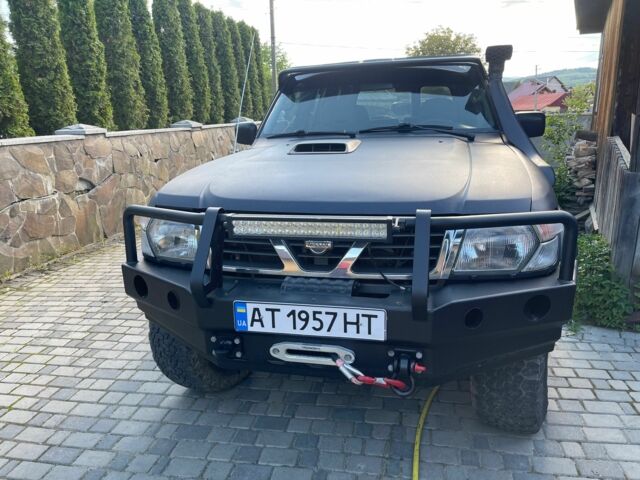 Синій Ніссан Патрол, об'ємом двигуна 2.8 л та пробігом 200 тис. км за 16500 $, фото 1 на Automoto.ua
