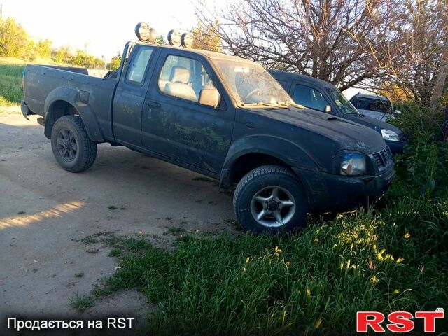 Ниссан Пикап, объемом двигателя 2.5 л и пробегом 250 тыс. км за 4760 $, фото 1 на Automoto.ua