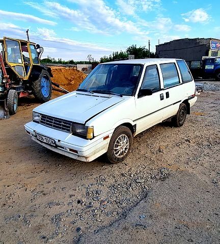 Ниссан Прерия, объемом двигателя 1.8 л и пробегом 120 тыс. км за 350 $, фото 1 на Automoto.ua