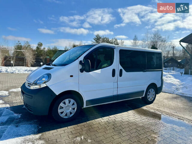 Білий Ніссан Прімастар, об'ємом двигуна 1.9 л та пробігом 325 тис. км за 6350 $, фото 1 на Automoto.ua