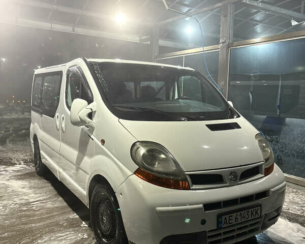 Білий Ніссан Прімастар, об'ємом двигуна 1.87 л та пробігом 300 тис. км за 6300 $, фото 1 на Automoto.ua