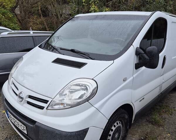 Білий Ніссан Прімастар, об'ємом двигуна 2 л та пробігом 186 тис. км за 13100 $, фото 1 на Automoto.ua