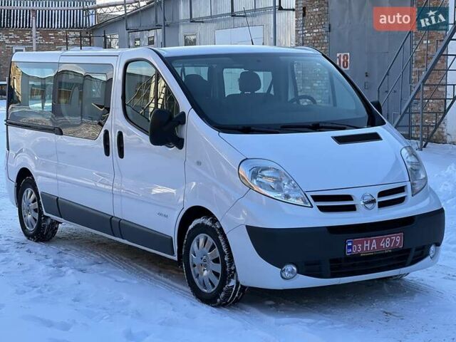 Білий Ніссан Прімастар, об'ємом двигуна 2 л та пробігом 283 тис. км за 14850 $, фото 1 на Automoto.ua