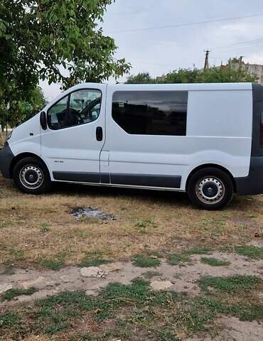 Білий Ніссан Прімастар, об'ємом двигуна 1.9 л та пробігом 350 тис. км за 7000 $, фото 1 на Automoto.ua