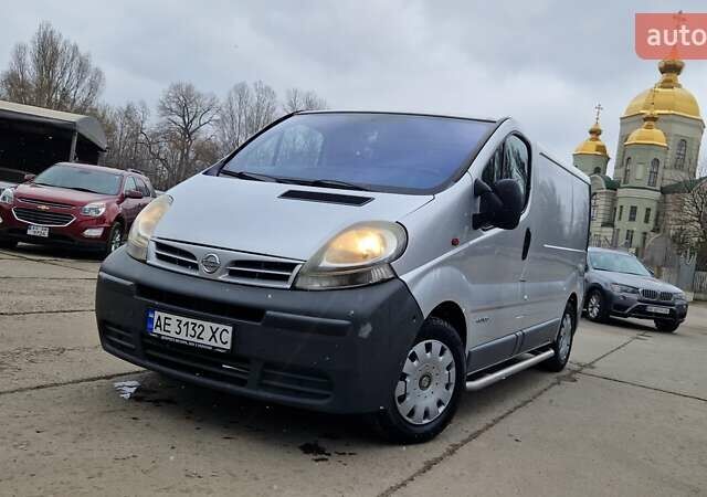 Сірий Ніссан Прімастар, об'ємом двигуна 1.9 л та пробігом 301 тис. км за 4800 $, фото 1 на Automoto.ua