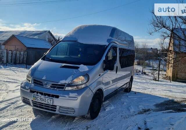 Сірий Ніссан Прімастар, об'ємом двигуна 2.5 л та пробігом 380 тис. км за 8700 $, фото 1 на Automoto.ua