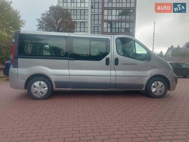 Сірий Ніссан Прімастар, об'ємом двигуна 2 л та пробігом 218 тис. км за 15300 $, фото 1 на Automoto.ua