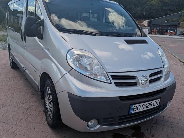 Серый Ниссан Примастар, объемом двигателя 2 л и пробегом 178 тыс. км за 17500 $, фото 1 на Automoto.ua
