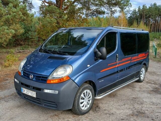 Синий Ниссан Примастар, объемом двигателя 1 л и пробегом 446 тыс. км за 6500 $, фото 1 на Automoto.ua
